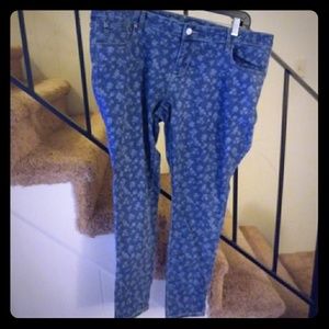 Old Navy Rockstar Floral Print Jeans
